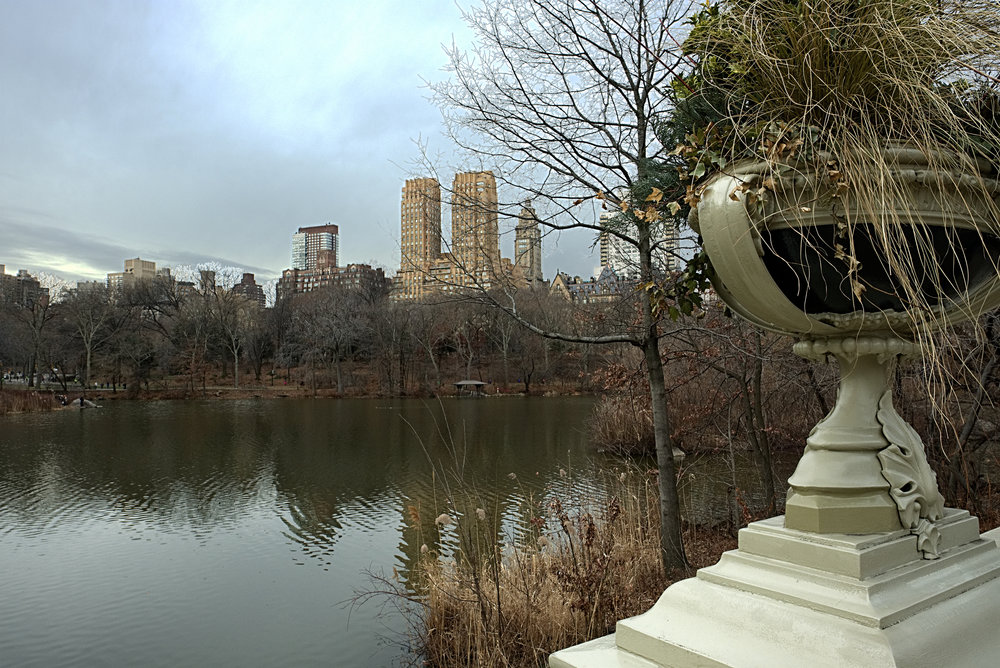 The design of Central Park was inspired by Birkenhead Park in Cheshire, UK, in 1850 (X-T2 and 16mm